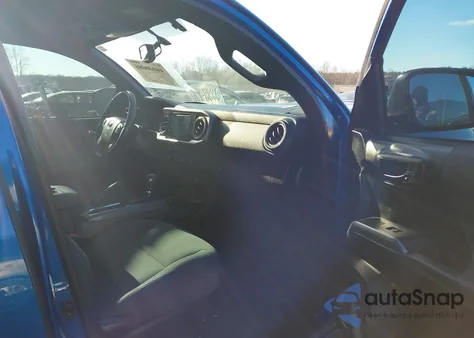 2017 Toyota Tacoma Trd Sport из США, поврежденный, VIN 3TMCZ5ANXHM050472